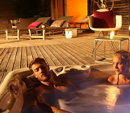 Hotel Boutique - Sun House Banovci