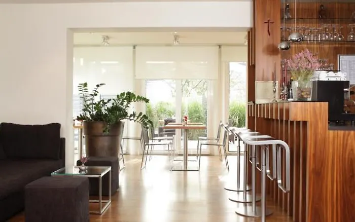 Boutique - Sun House