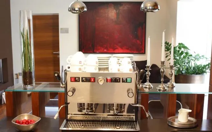 Boutique - Sun House